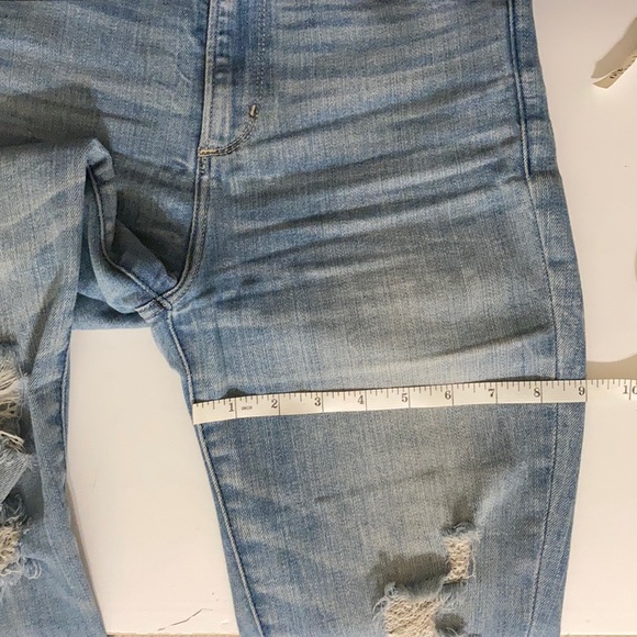 A&F Ultra-high Rise Distressed Jeans - Picture 8 of 8